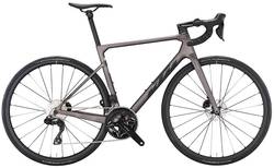 Rent a Carbon Roadbike with Discbrakes and Shimano 105 Di2 in Mallorca