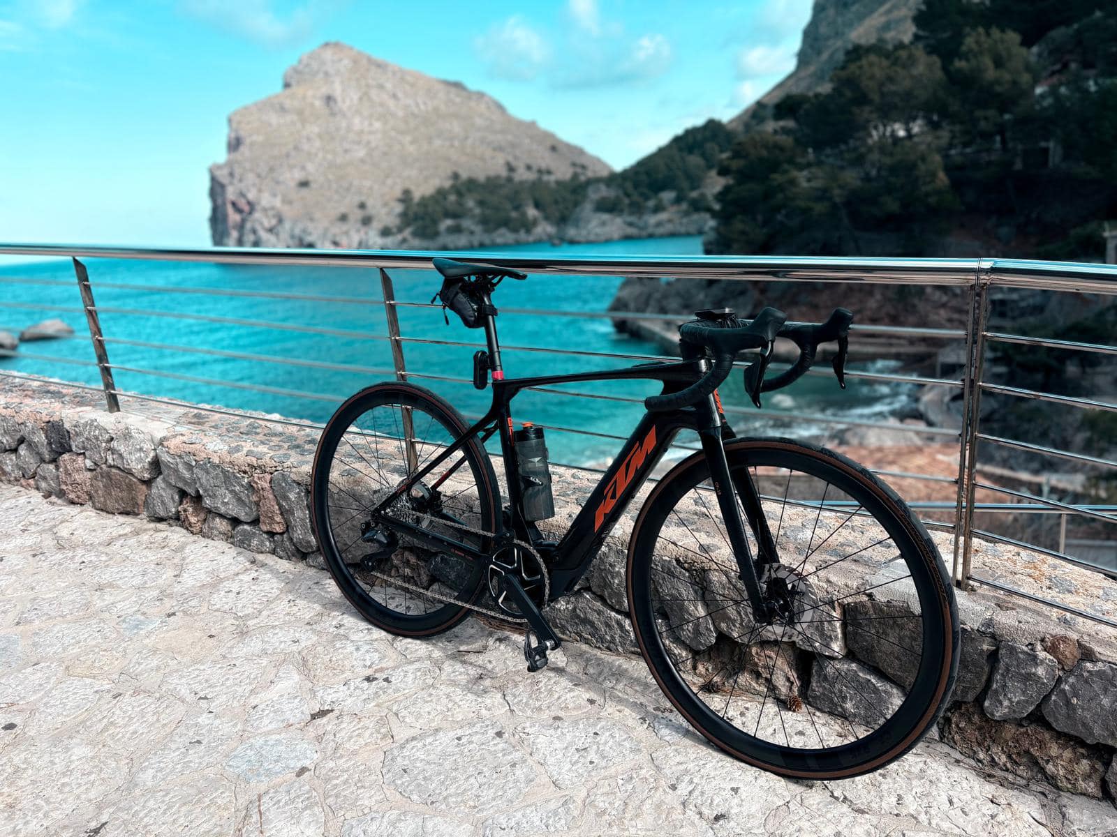 KTM Macina Revelator SX Prime jetzt in Mallorca mieten